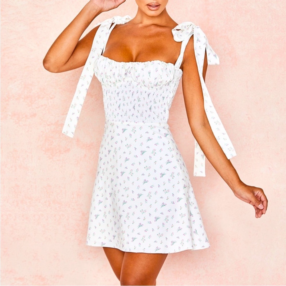 House of CB / Mini Dress / X-Small / New with Original Box / Sold out in site.